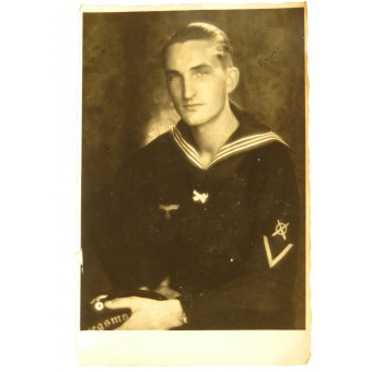 Fotoporträt des Matrosen der Kriegsmarine, mit einem Abzeichen des Ordonnanzingenieurs. Espenlaub militaria